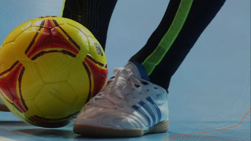 Sepatu_Futsal_Adidas