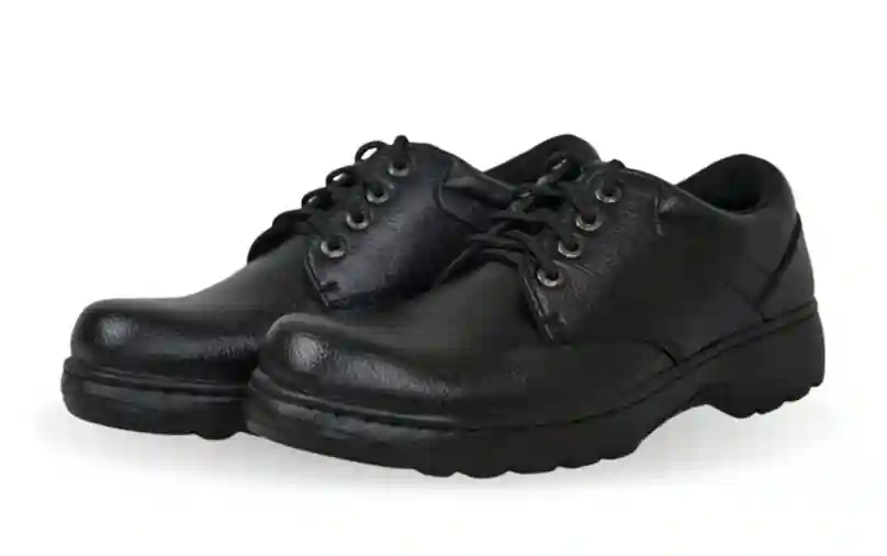rekomendasi-sepatu-safety