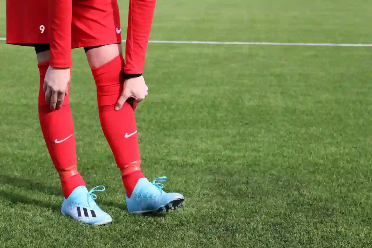 sepatu-bola