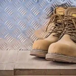 Sepatu-Safety-Terbaik-di-Indonesia