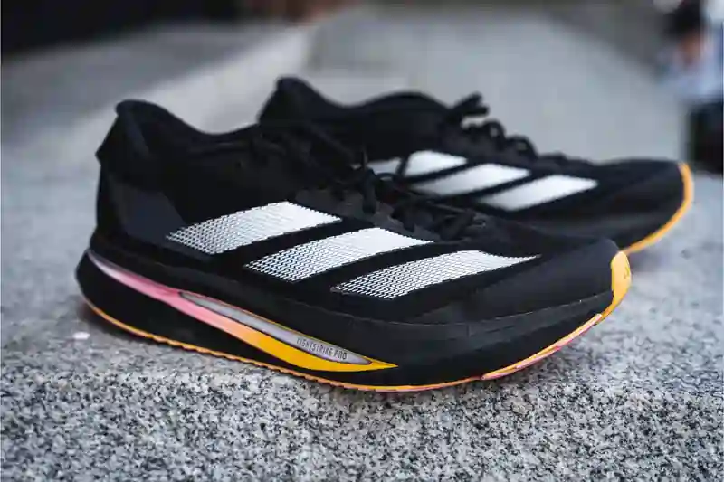 Adizero SL