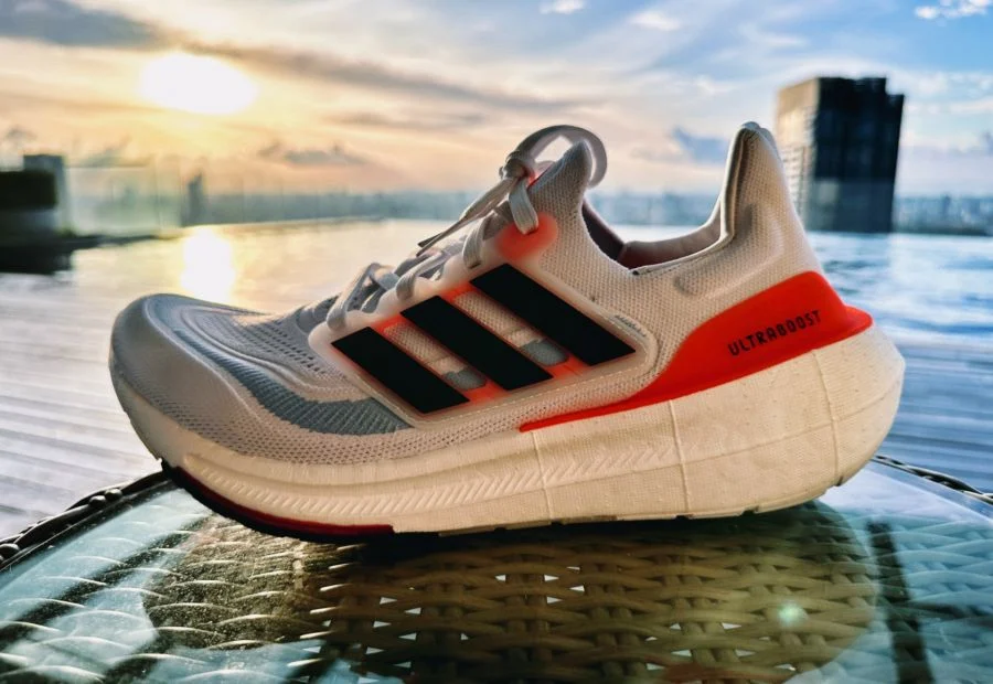 Adidas-Ultraboost-Light