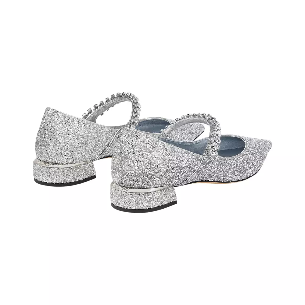 Jimmy Choo Bing 25 Crystal Strap: Sepatu Mewah yang Memadukan Elegansi dan Kenyamanan dalam Satu Langkah