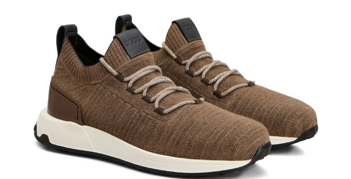 Tod’s Knit Sneakers: Ketika Kemewahan Italia Bertemu dengan Kebebasan Melangkah